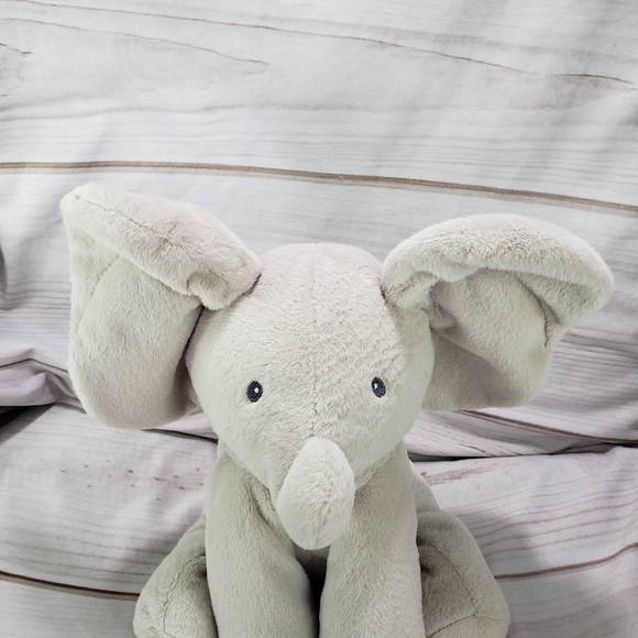 Baby Gund Flappy Elephant Singing Peek A Boo Interactive Plush Toy 10 Inch 2017 - Picture 2 of 11